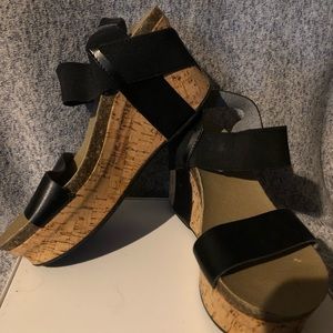 Strapy wedged sandals